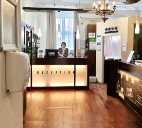 Upper Room Hotel Kurfürstendamm - Réception