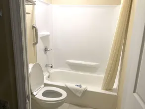 Super 8 by Wyndham Lumberton NC - Rum