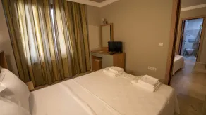 Ebruli Otel Cunda - Room