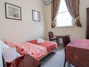 Georgian Style Apartment - Room