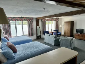 Fort Knox Inn - Værelse