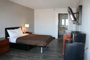 Rodeway Inn Brooklawn - Room