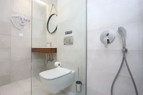 ONAR OURANOUPOLIS - Rom