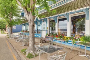 Steps to Marina & Beach: Couples Cottage in Pepin - Interiör