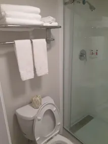 Travelodge by Wyndham Virginia Beach Bay Beach - Badrum