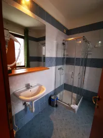 Hotel Tarvisio Four Seasons - Bathroom