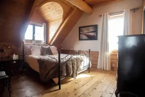 Hébergement "La Maison en Bois Rond" - Værelse