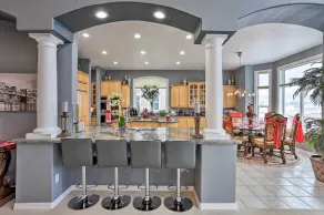 Spacious + Elegant Lone Tree Home Rental w/ Deck! - Interiör