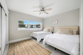 gorgeous property at winter park -131 - Room