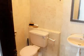 Sixteen Miami Batu Ferringhi - Baño