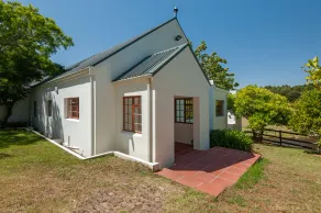 High Season Farm Luxury Cottages - Room