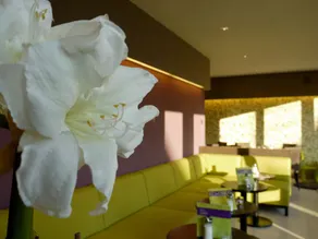 KH Hotel - Restaurant
