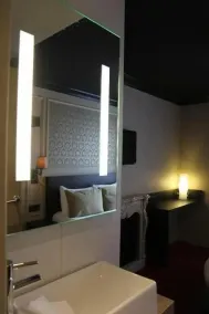 Comfort Hotel Saint Pierre Paris - Salle de bain
