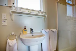 Bendamere House Bed & Breakfast - Badezimmer