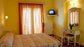 Agnadi Hotel - Quarto