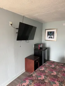RED ROSE INN MOTEL - Rom