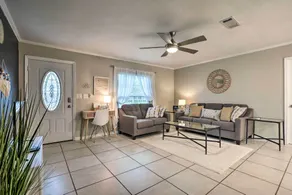 Gainesville Home: 5 Mi to UF Stadium & Downtown! - Interiør