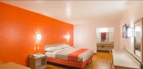 Motel 6-Lawton, OK - Chambre