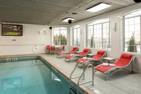 Holiday Inn - Bloomington W MSP Airport Area by IHG - Pool