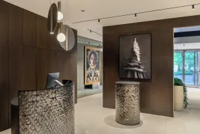 Leon Hotel & Lounge - Reception