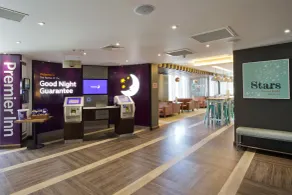 Premier Inn Bedford Town Centre - Reception
