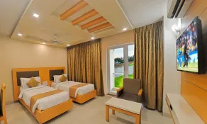 KUBER INN ELITE - Chambre