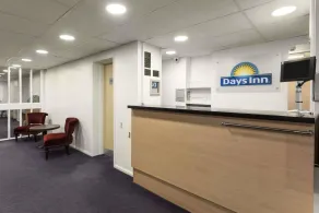 Days Inn Bridgend Cardiff - Hall