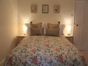 Church Farmhouse B & B - Room