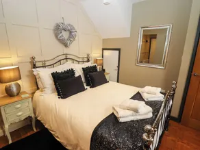 Gavel Cottage - Rum