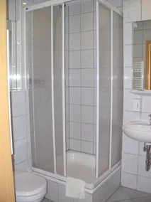 Hotel Zum Grunewald - Badezimmer