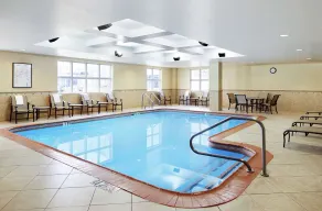 Homewood Suites by Hilton Champaign-Urbana - Piscine