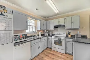 Pet-friendly Jacksonville Home w/ Fenced Yard - Innenbereich