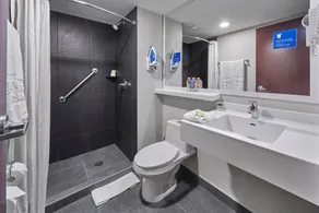 City Express by Marriott Monterrey Aeropuerto - Salle de bain