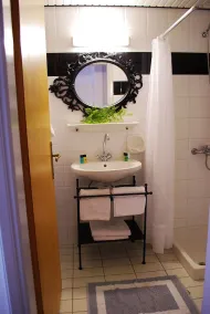 Stella Maria Hotel & Suites - Bathroom