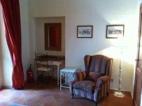 Casale DI Tormaggiore Villa And Country Suites - Rum