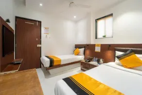 Glitz Rexton Inn - Near IIT Powai - Chambre