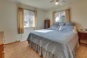 Family-friendly Home w/ Fire Pit ~ 10 Mi to Akron! - Interni