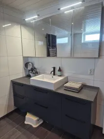 Newly Renovated House 11 guests, 5 bedrooms - Bad