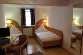 Hotel-Gasthaus-Kraft - Camera