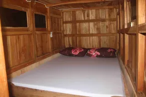 Boat Charter KM.Caroline - Room