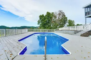 Tri-cities Home Near Lakes & Bristol Speedway - Innvendig