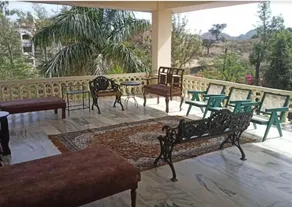 Anandmai Heritage Villa Mount Abu - Siddeområde i lobbyen