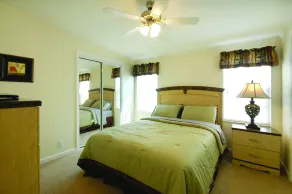 Groves RV Resort - Chambre