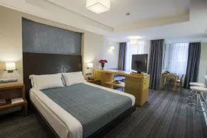 Housez Suites & Apartments Special Class - Chambre