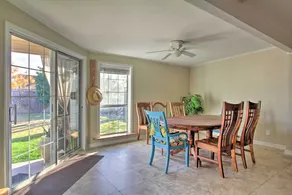 Glendale Oasis w/ Fenced Yard & Private Pool! - Interiør