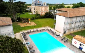 Vacancéole - Le Domaine du Château - La Rochelle / Île de Ré - Pool