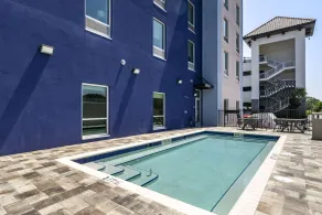 Comfort Inn & Suites New Port Richey Downtown District - Piscine