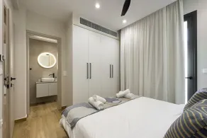 Riviera Escape Penthouse Suites - Værelse