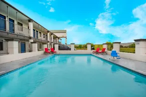 Studio 6 - Texas City, TX - Piscine