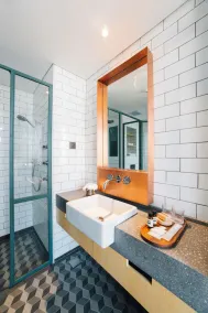 KLoe Hotel - Bad